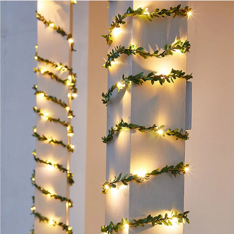 Leaf String Lights™ op zonne-energie 