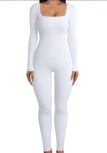 Sculpt & Shape™ Jumpsuit: Ihr Schlüssel zu einer mühelosen Sanduhr-Figur